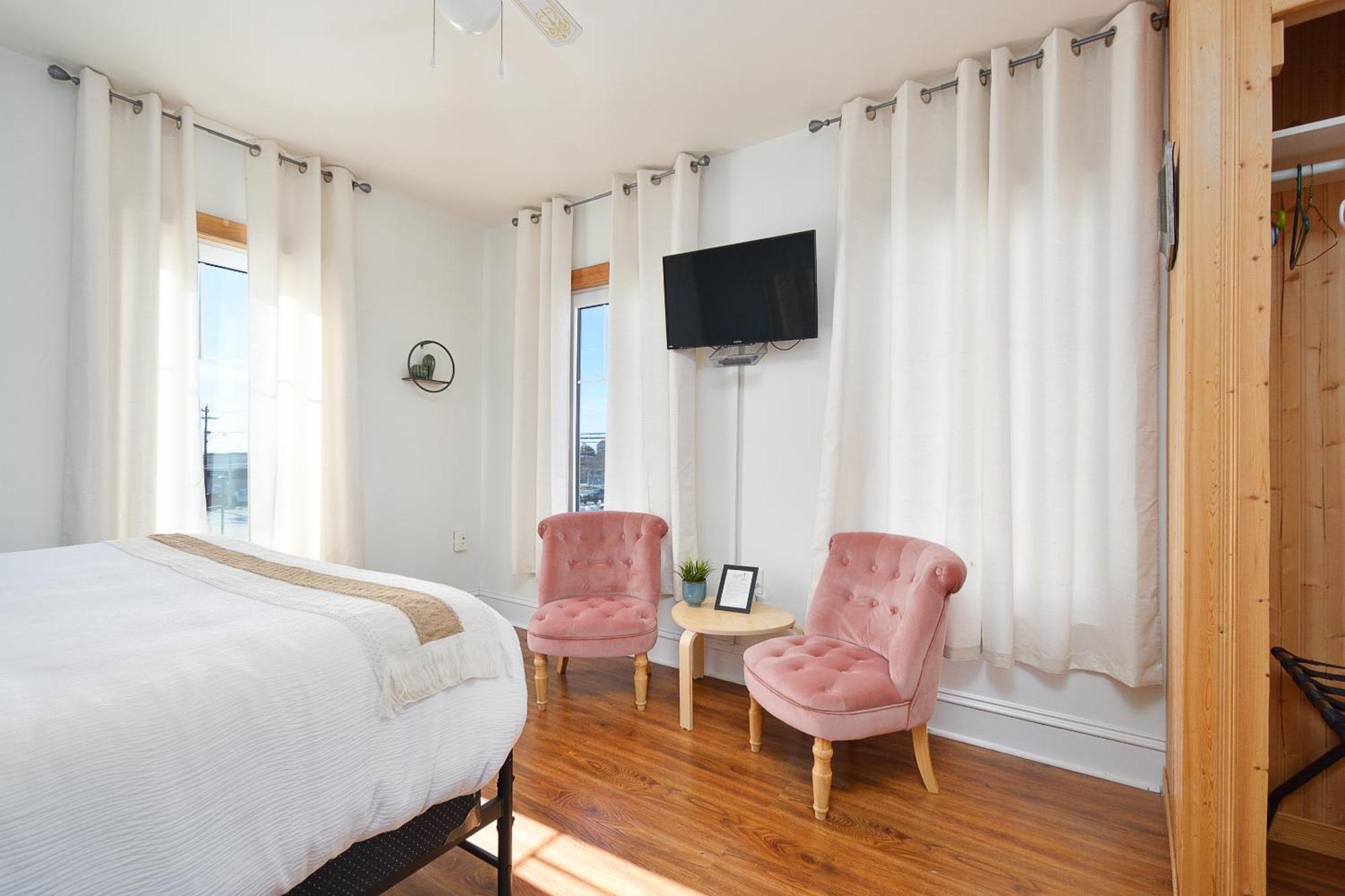 Pepperell Place Inn Inc. St. Peter's Eksteriør billede